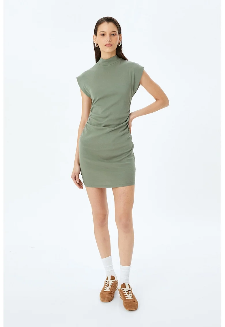 Rochie cambrata cu maneci cazute, Verde sparanghel