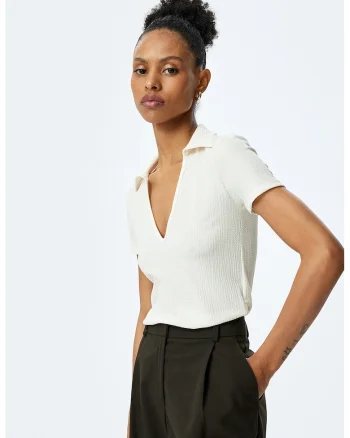 Tricou regular fit cu decolteu in V, Alb