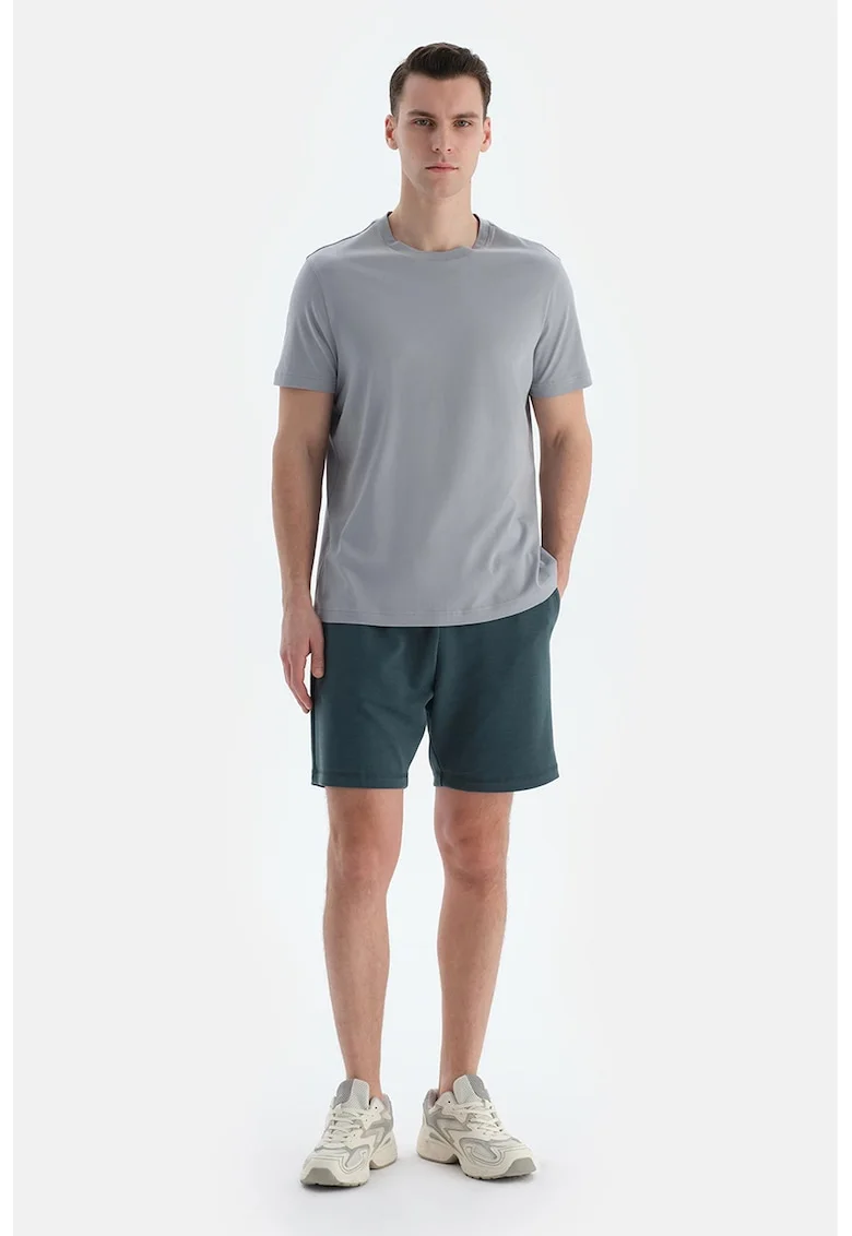 Pantaloni scurti de trening cu buzunare oblice, Verde aquamarin