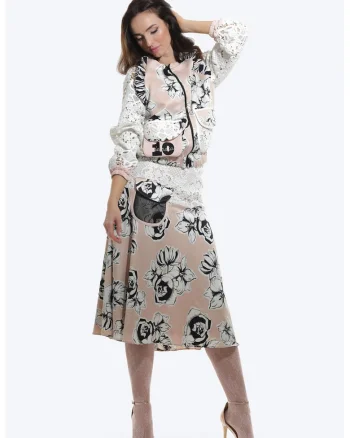 Fusta midi evazata cu model flora, Alb/Negru/Roz pal
