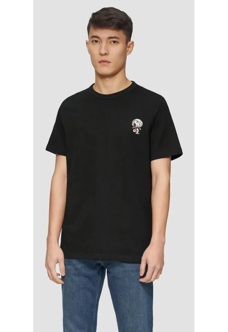 Tricou barbati cu decolteu la baza gatului, croiala Regular Fit,