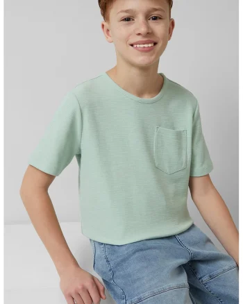 Tricou cu decolteu la baza gatului, Verde pal