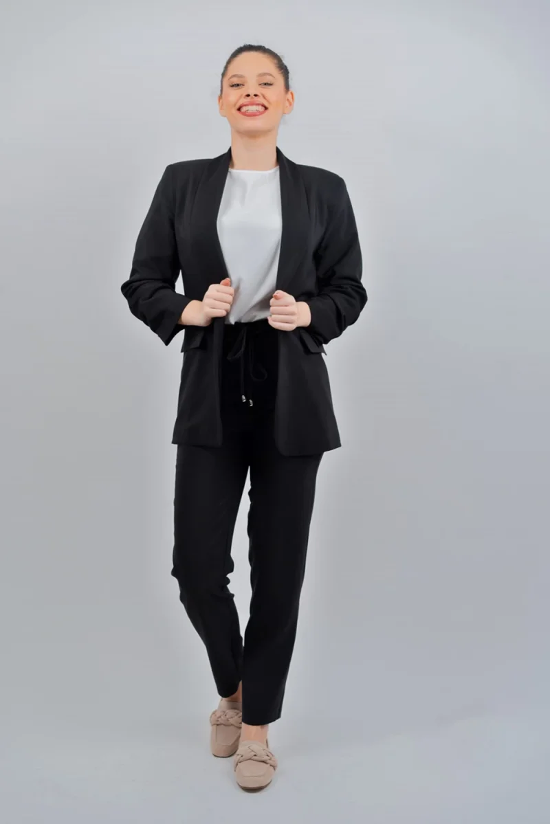 Sacou casual negru cu pliuri la maneci si revere tip sal