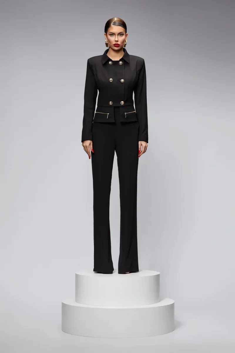 Compleu elegant negru cu pantaloni evazati
