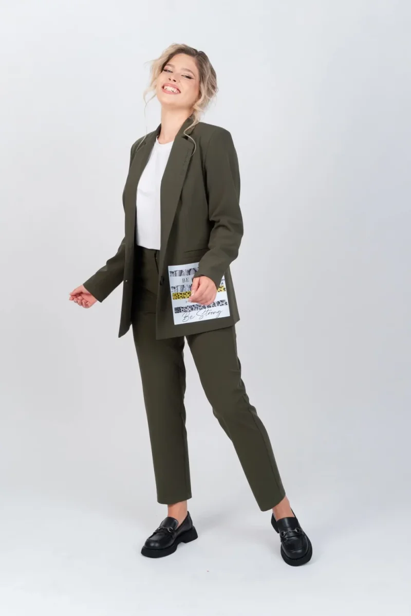 Sacou casual verde kaki cu imprimeu si buzunare laterale