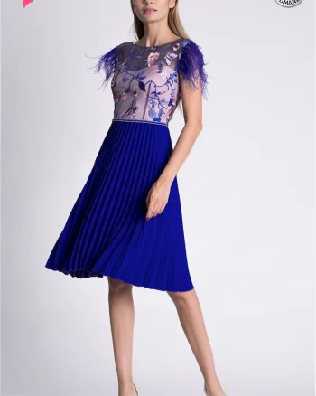Rochie Xara eleganta de seara cu pene la umar si fusta solata