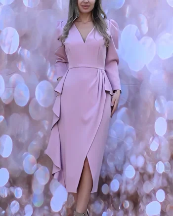 Rochie eleganta midi cu slit pe picior si volan in lateral