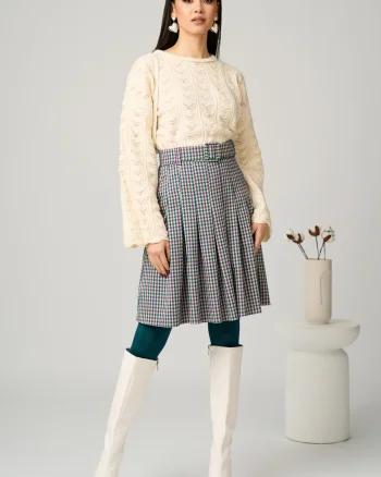 Bluza casual din tricot ivory cu decupaje