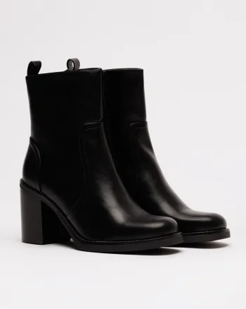 Botine negre din piele ecologica de dama cu toc patrat