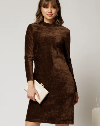 Rochie DY Fashion maro dreapta din catifea velurata