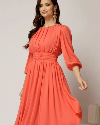Rochie DY Fashion din voal corai clos cu pliuri