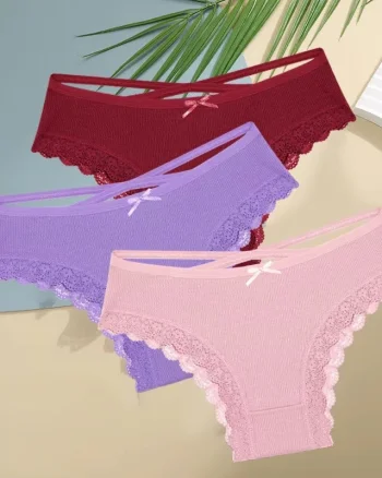 Set 3 perechi de chiloti pentru dama, CH104, Multicolor