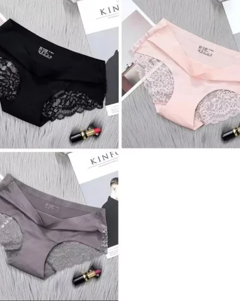 Set 3 perechi de chiloti pentru dama, CH036, Multicolor