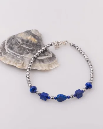 Bratara subtire din hematit cu lapis lazuli