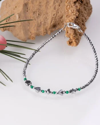 Bratara argint subtire din hematit argintiu si cubic zirconia verde