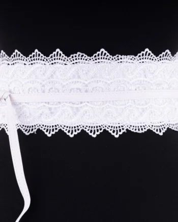 Curea lata de 10 cm petrecuta alba cu aplicatie din broderie textila