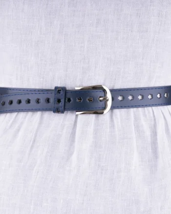 Curea bleumarin de 2.5 cm cu flori decupate, din piele ecologica cu catarama metalica argintie