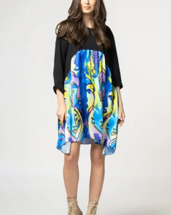 Rochie trendy cu imprimeu chipuri predominant albastru electric, din bumbac
