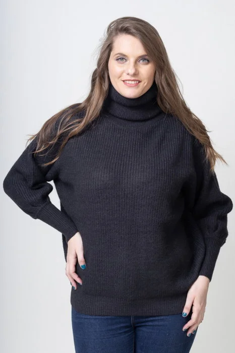 Pulover negru, oversize, pe gat