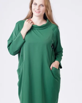 Rochie scurta verde cu guler intors si buzunare