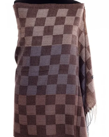 Esarfa casmir unisex cu imprimeu tabla de sah pe fond maron