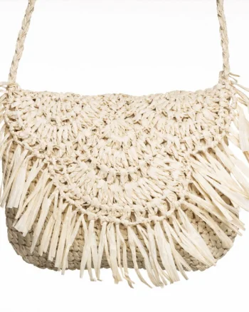 Geanta crossbody mica impletita cu franjuri decorativi pe capac, bej deschis