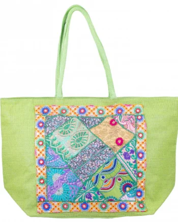 Geanta verde din material textil natural tip sac, cu aplicatie unicat, brodata manual