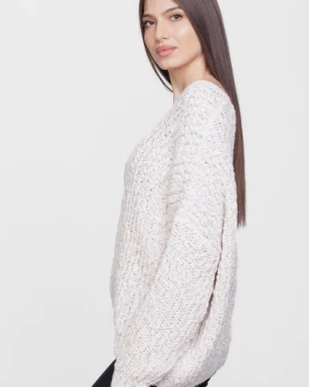 Pulover oversize, cu ochiuri mari si decolteu in V, ivoire