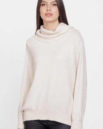 Pulover cu guler inalt elegant, din vascoza si lana, ivoriu