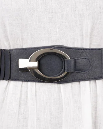 Curea elastica cu solzi din piele ecologica bleumarin de 6 cm latime cu catarama ovala argintie