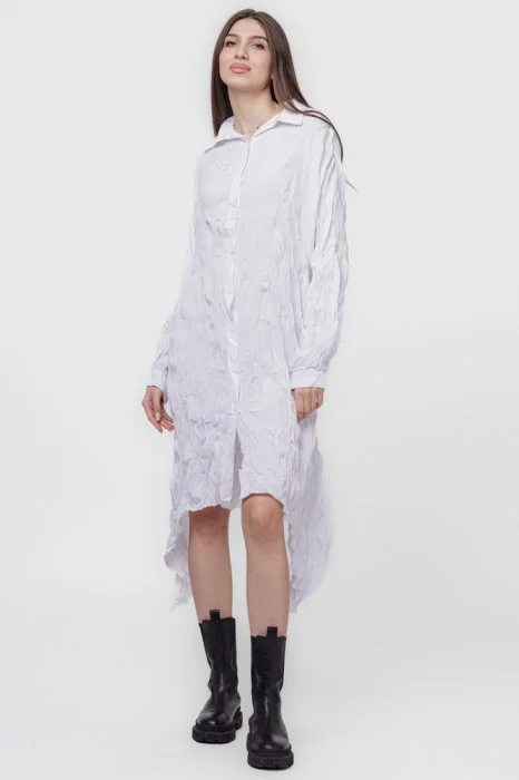 Rochie camasa creponata, in colturi, alba