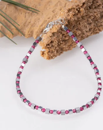 Bratara argint subtire din cuburi de hematit argintiu si cubic zirconia trandafiriu 1.5mm