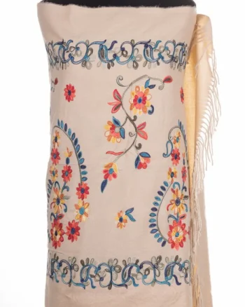 Esarfa cashmere cu model floral brodat pe fond bej deschis