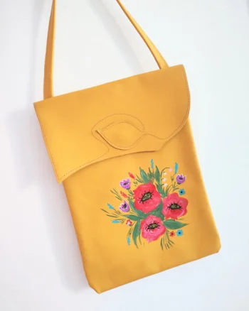 Geanta galben mustar  ,handmade, cu lalele si maci pictati,unicat
