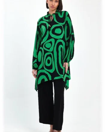 Compleu cu bluza lunga tip tunica si pantaloni, negru cu verde
