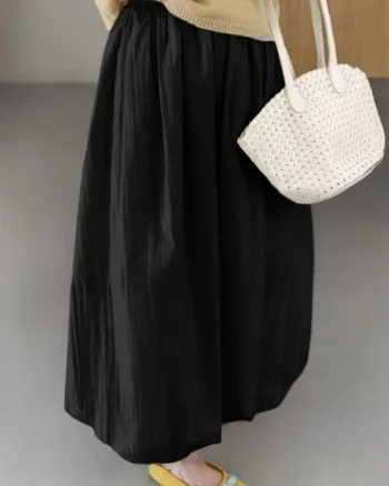 Fusta gogosar neagra, fluida, cu dublura in interior