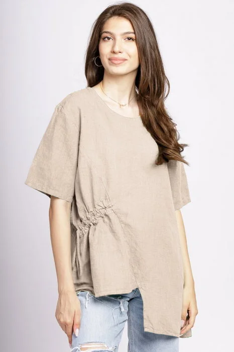 Bluza bej din in, asimetrica, cu siret lateral