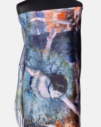 Esarfa cashmere cu doua fete imprimata cu imeprimeu inspirat dupa un tablou cu balerine al lui Degas