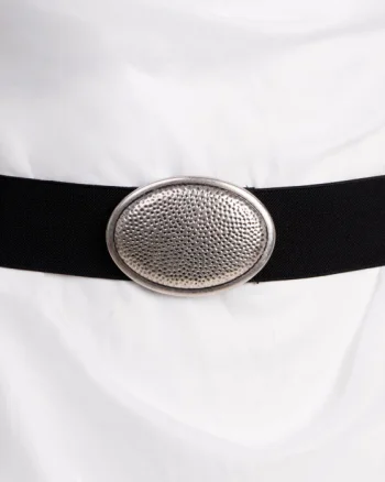 Curea neagra elastica cu catarama tip pafta, ovala texturata argintie