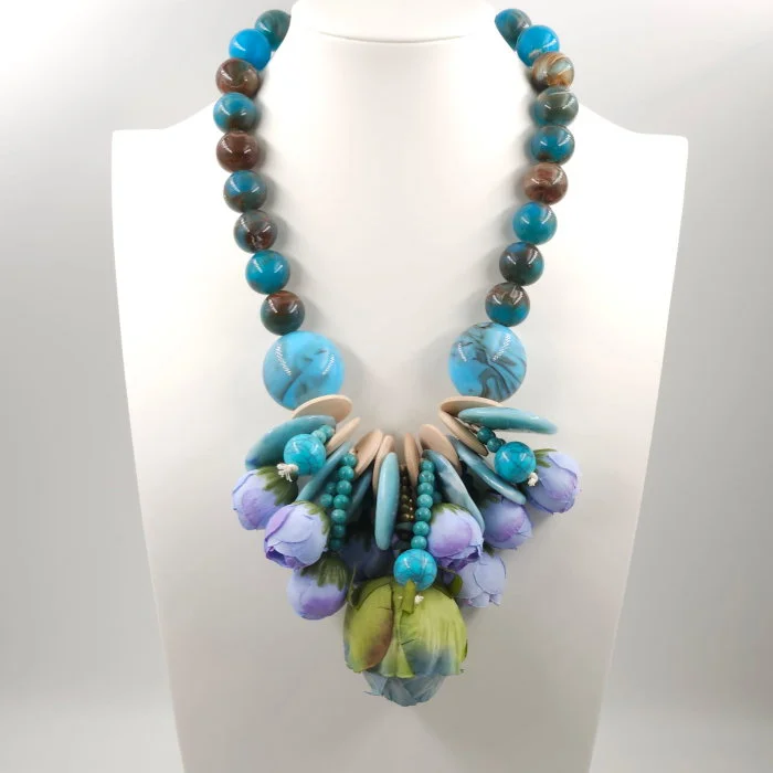Colier statement cu flori decorative 3D si elemente turcoaz ,   design artistic