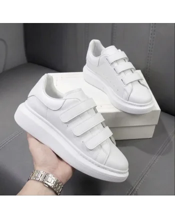 Adidasi barbati casual albi cu arici XO