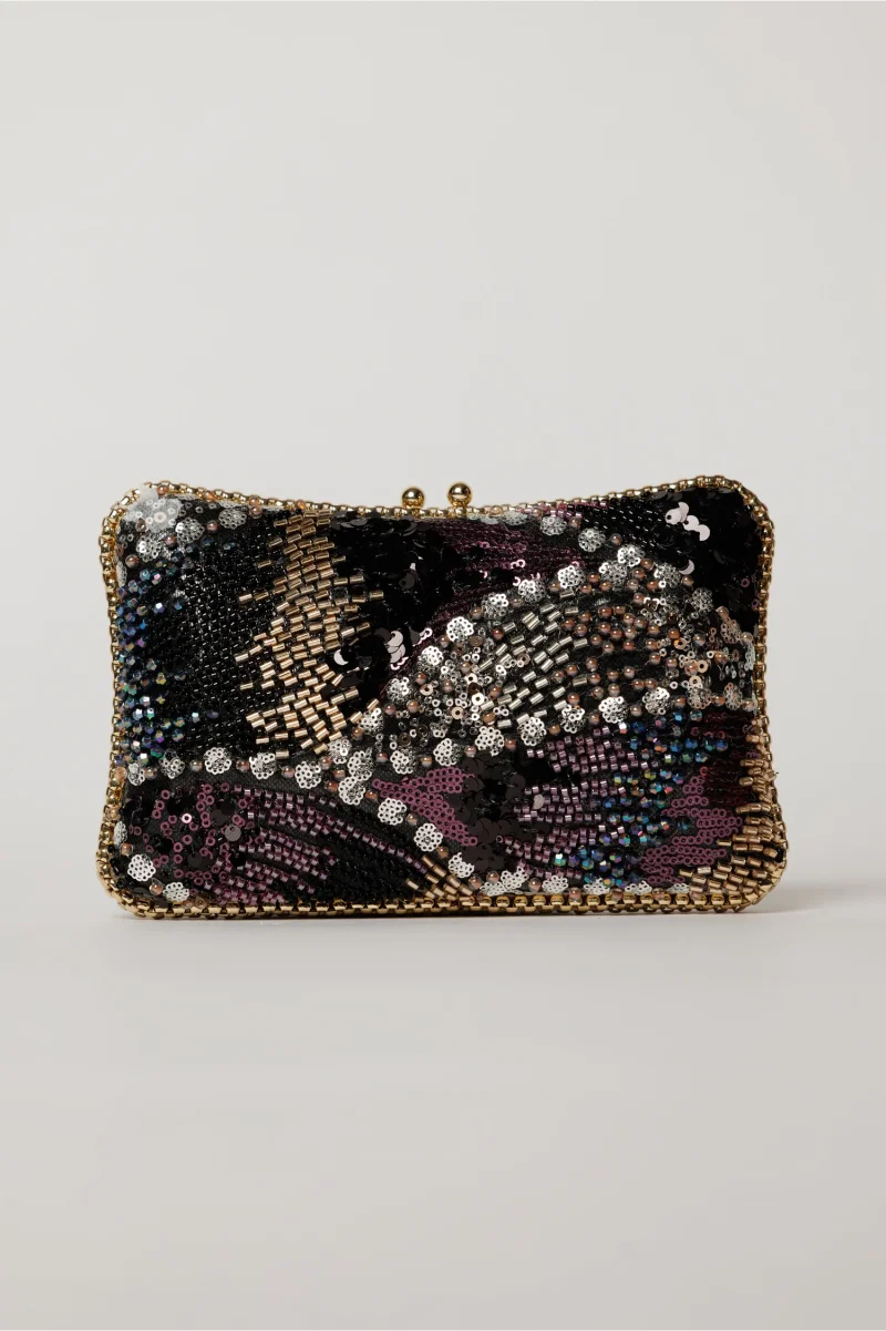 Clutch negru de ocazie cu margele si paiete