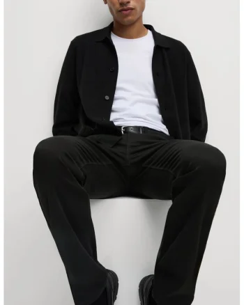 Blugi drepti elastici, Negru stins