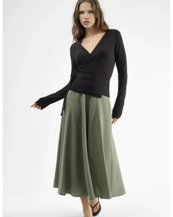 Fusta maxi  talie inalta, texturata, verde kaki, 100% poliester
