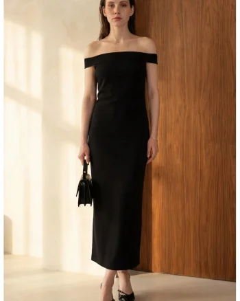Rochie maxi,  mulata, neagra, din crep