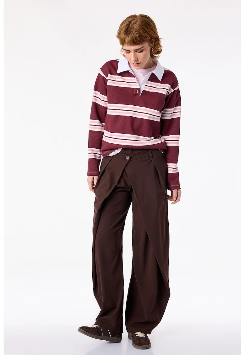 Pantaloni cu talie inalta si aspect petrecut, Maro