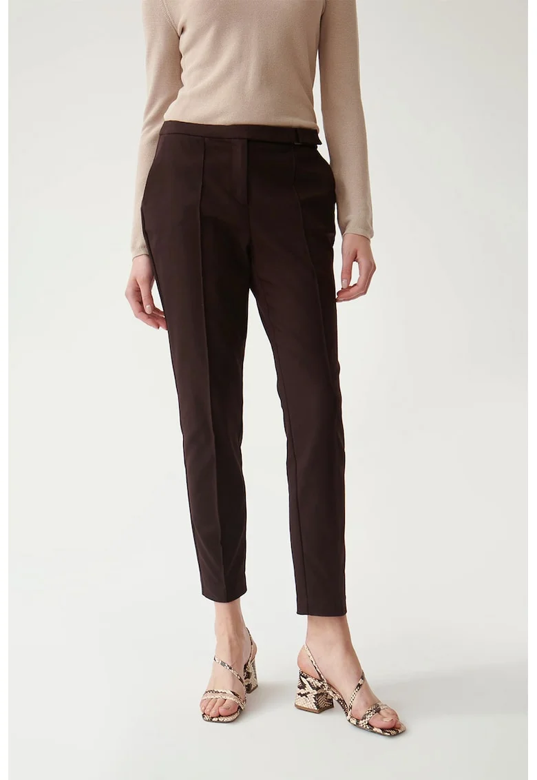 Pantaloni chino crop cu talie medie, Maro inchis