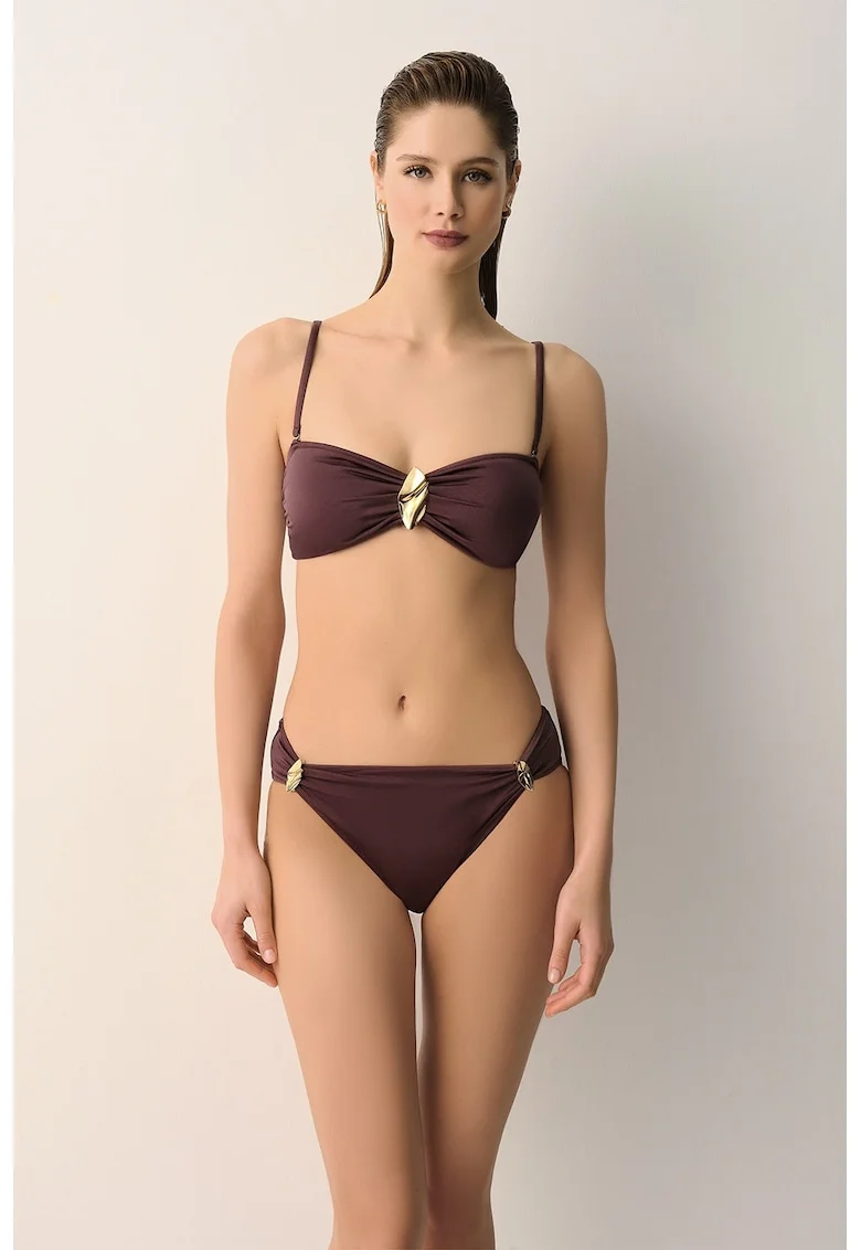 Slip cu detalii metalice laterale, Maro cognac