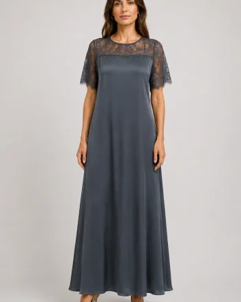 Rochie maxi A-line din satin matase si vascoza, insertii din dantela si croi fluid, gri