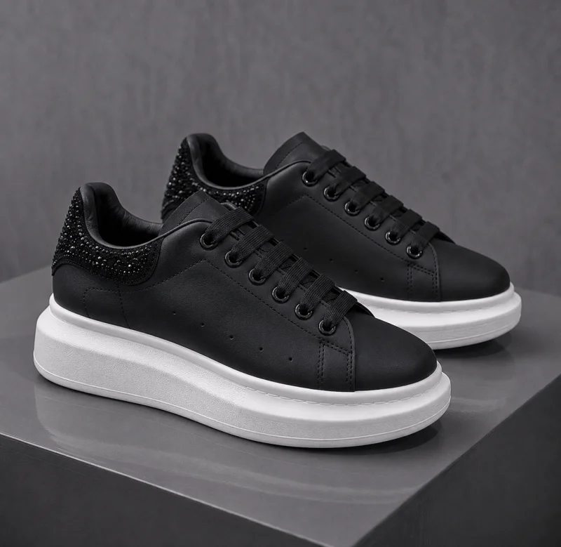 Adidasi dama casual negri cu alb 111